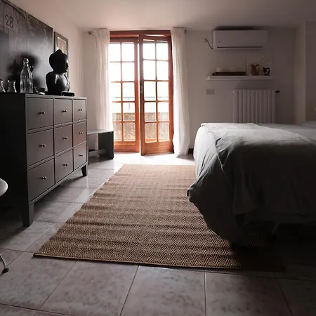 Vicolo Zenone 8 Casa Esclusiva Tra Natura E Arte Garzano